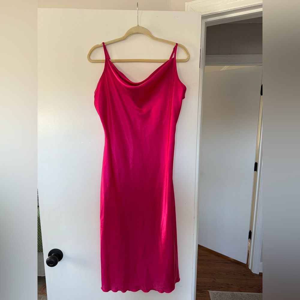 bebe Fuchsia Midi Dress